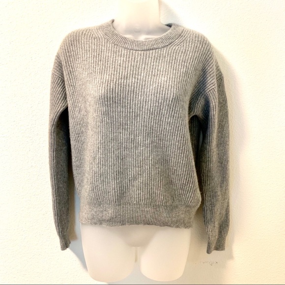 Everlane Sweaters - Everlane Cashmere Sweater Gray Small Ribbed Soft
